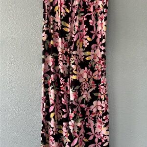 *Roxy* NWT - Floral Pink and Black wide leg flowy pants